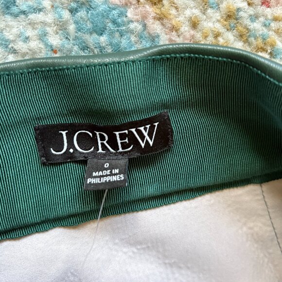 Jcrew Center-pleat mini skirt in faux leather - Picture 5 of 5